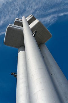 La tour de télévision à Prague sur Heiko Kueverling