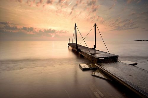 Steg bei Sonnenaufgang von John Leeninga