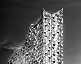 Elbphilharmonie by Frank Henning