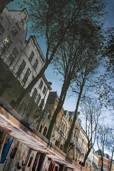 Reflection of canal houses in the water of the Oudegracht in Utrecht. One2expose Wout Kok Pho by Wout Kok