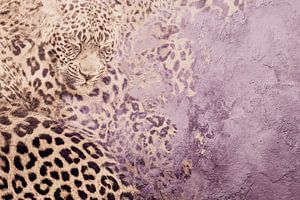 Leopard in violetter Textur Künstlerisches Tierporträt