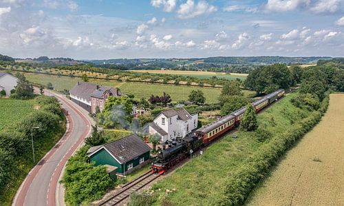 Luchtfoto van het Miljoenenlijntje bij de Eyserhalte