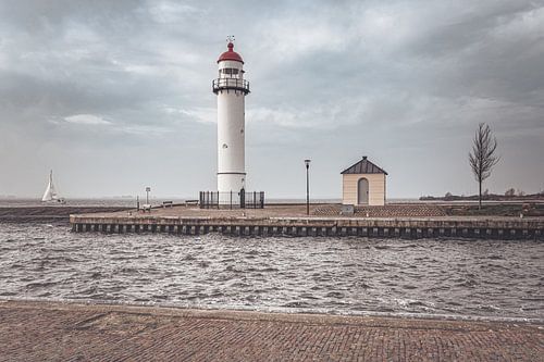 Phare de Hellevoetsluis II | Paysage | Humeur