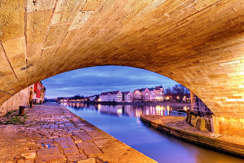 Brückenbogen Regensburg von Roith Fotografie