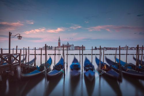 Gondels en San Giorgio Maggiore. Venetië