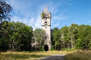 Urbex - Chateau Noisy Miranda van Frens van der Sluis