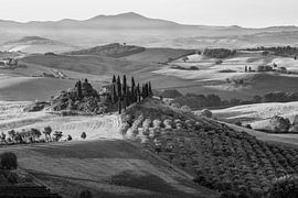 Tuscany landscape in Italy in black and white by Manfred Voss, Black-White Photography