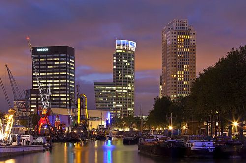 Nachtfoto Leuvehaven te Rotterdam