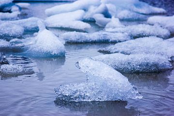 Aangespoeld ijs in Fjallsarlon van Ferry D
