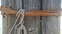 Hafen, Stahl und Seil