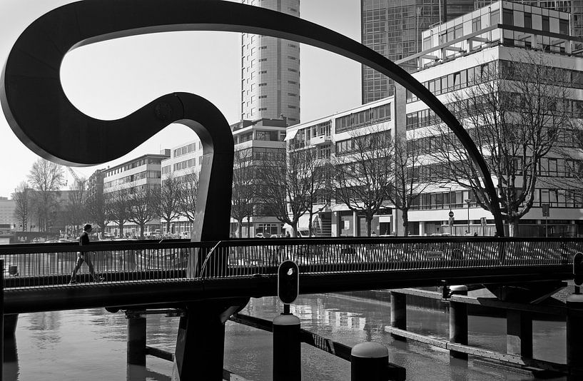 Ibis-Brücke, Rotterdam, schwarz-weiß von Peter Hofwegen