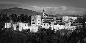 The Alhambra in black and white