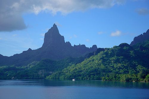 De berg Tohi'e'a op Mo'orea