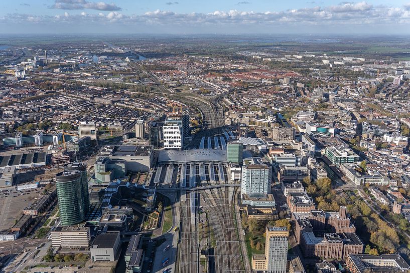 Vue aérienne de la nouvelle gare centrale d'Utrecht. par Jaap van den Berg