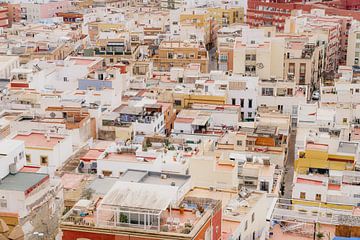 Almeria, ville colorée du sud de l'Espagne sur sonja koning