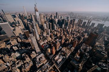 Manhattan New York city skyline vanuit Empire State Building van Joyce van Doorn