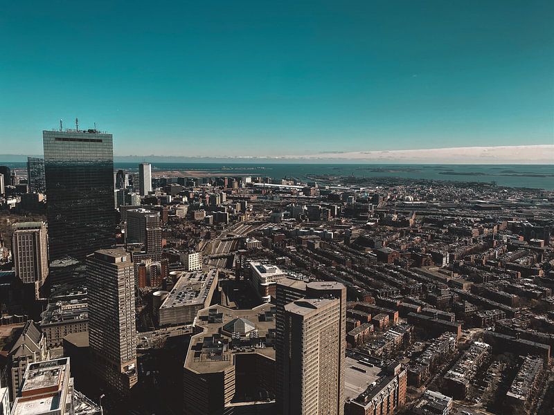 Boston by Hello Pompoyo