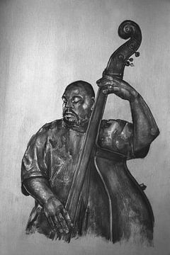 The jazz bassist and the blues in black - white