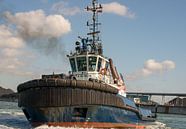 Tugboat in action on the Maasvlakte by scheepskijkerhavenfotografie thumbnail