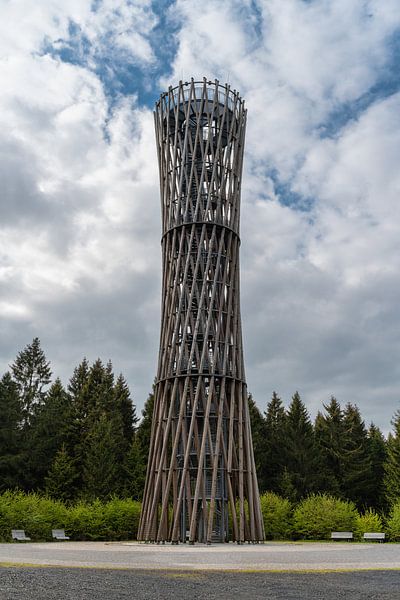 De Lörmecke-toren bij Warstein in het Sauerland van Sauerland-Fotos by Robin Deimel
