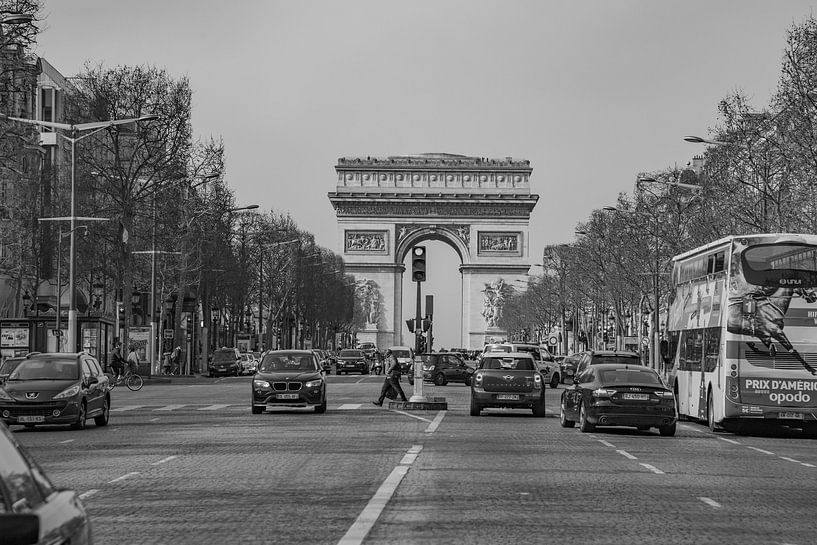Champs-Elysées paris by anne droogsma
