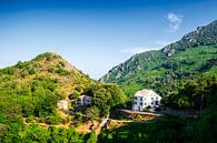 Maison dans les montagnes corses par Youri Mahieu Aperçu