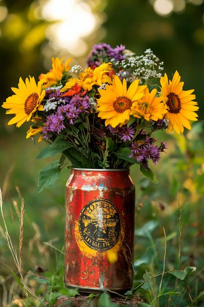 Flowers tin by Poster Art Shop