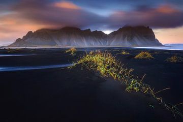 Stokksnes, IJsland van Sven Broeckx