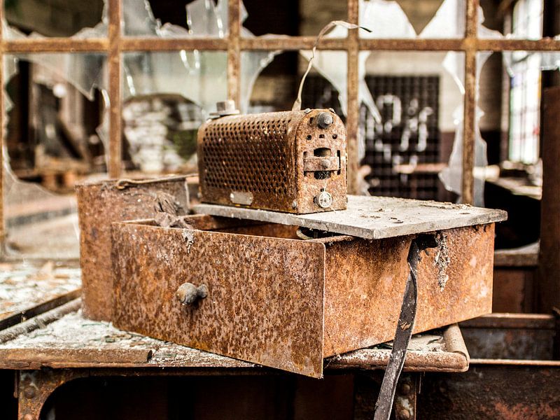 Rusty by Laurens MORWARIN