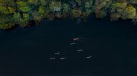 Rudergeräte auf einem Kanal