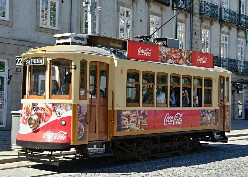 Historic tram in Porto by insideportugal