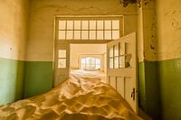 Sandy welcome