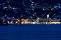 Avond bij Gardone Riviera aan het Gardameer in Italie von Remco Swiers Miniaturansicht