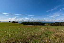 Groß Zicker, Blick zum Klein Zicker, den Zicker See und die Ostsee, Rügen von GH Foto & Artdesign