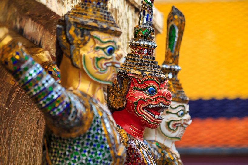 Guards Grand Palace Bangkok, Wat Phra Kaew by Jeroen Langeveld, MrLangeveldPhoto