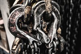 Verschlusshaken an der Kette von Mike Maes