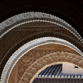 Curved Arches, Alhambra, Granada, Spain sur Lynda Cookson