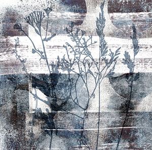 Flowers and grasses abstract botanical painting in blue, white, brown by Dina Dankers