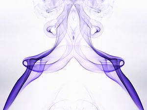 Purple Smoke - Paarse rook Abstract van Frens van der Sluis