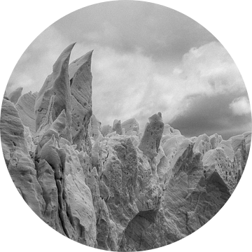 Detail van de Perito Moreno gletsjer in zwart-wit van Shanti Hesse
