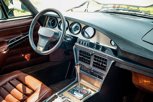 Citroën SM klassieke sportwagen dashboard
