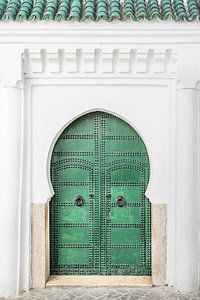 Groene deur in Tétouan in Marokko