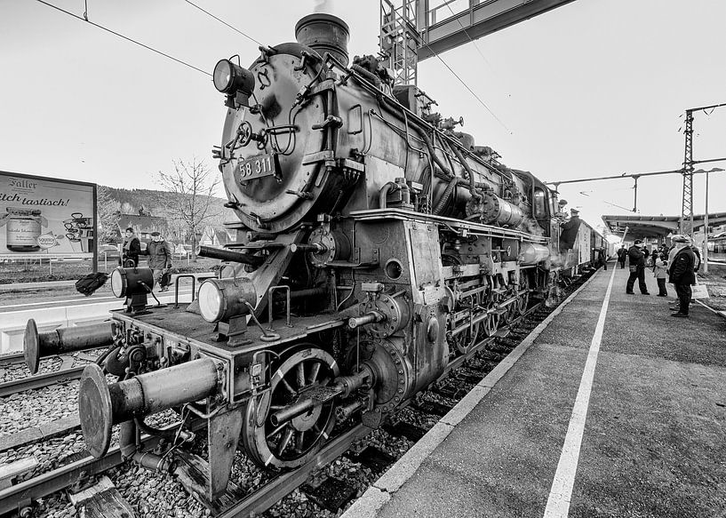 Dampflokomotive nach Titisee von Wim Mourits