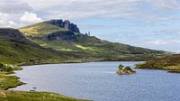 De iconische Old Man of Storr aan de oostkust van het Isle of Skye van Rob IJsselstein thumbnail