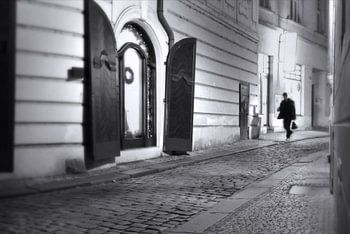 Praag, reiziger op straat