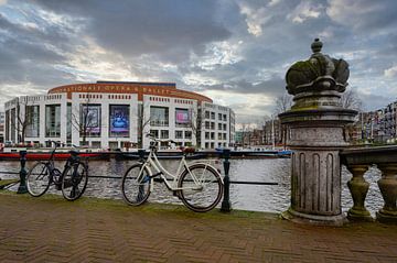 Stopera in Amsterdam van Peter Bartelings