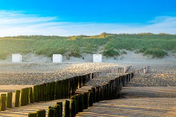 Strandhuisjes op het strand van Domburg van Danny Bastiaanse