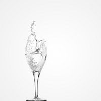 Transparent water Splash in wine glass (square)