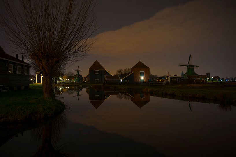 Zaanse Schans bij nacht by Brian Morgan