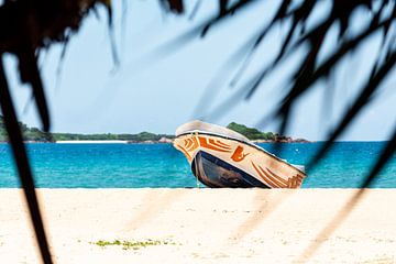 Sri Lanka Beach by Gijs de Kruijf